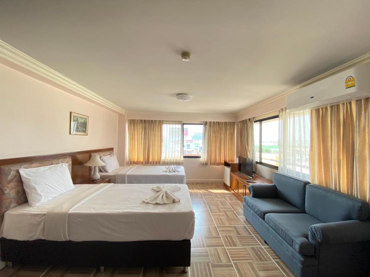 Jumbotel Hotel Bangkok Esterno foto