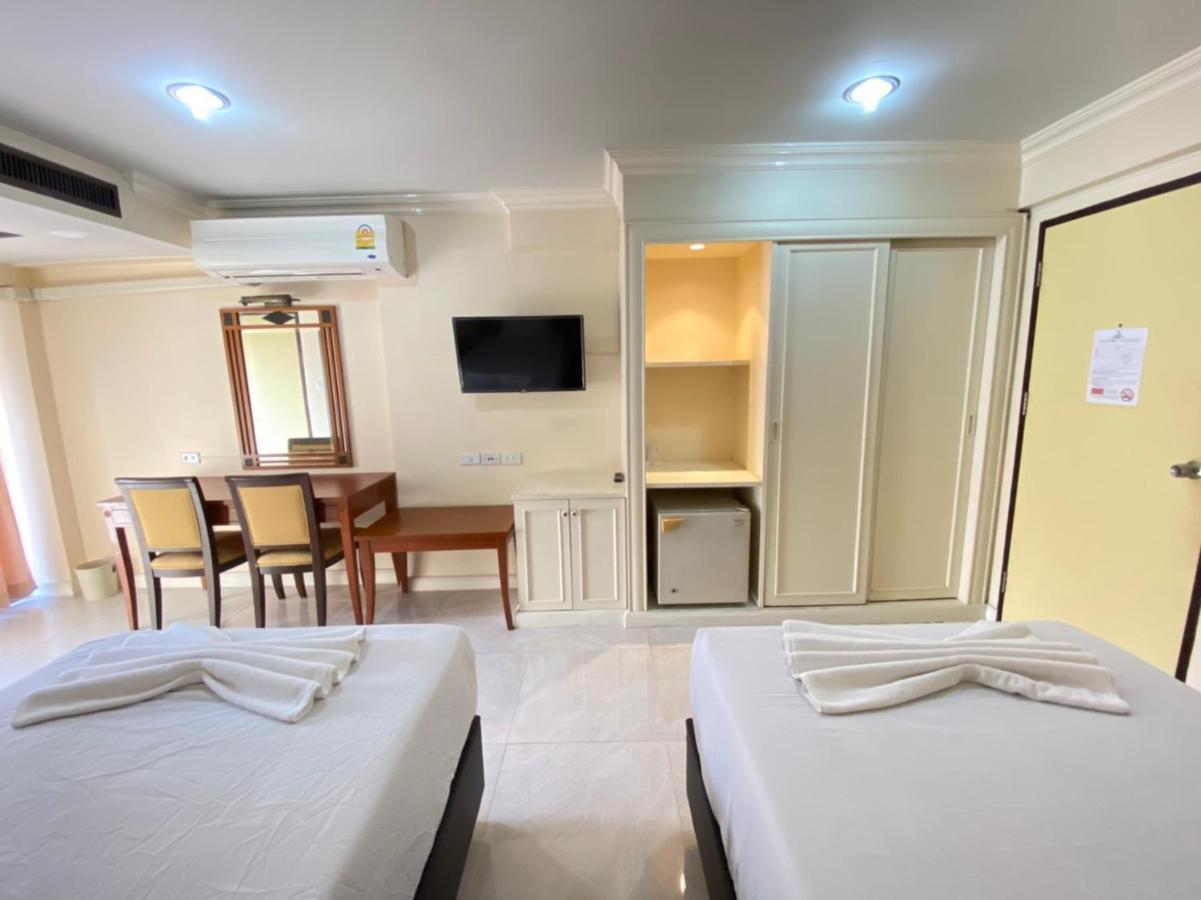 Jumbotel Hotel Bangkok Esterno foto